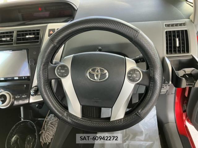 Toyota PRIUS ALPHA 2013-07 8316578-16