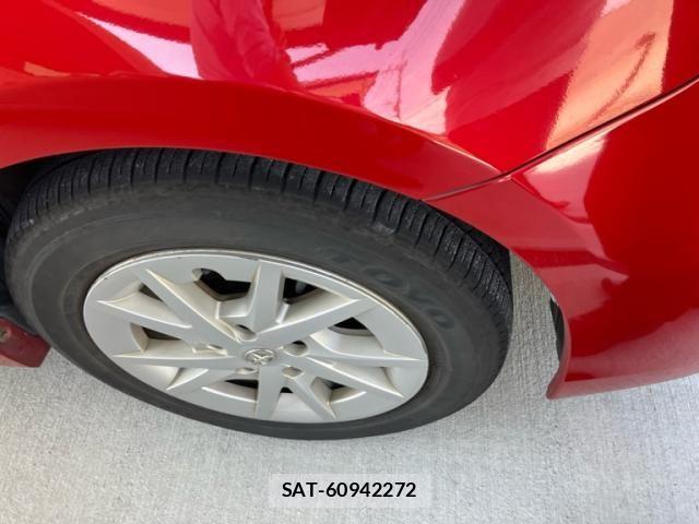Toyota PRIUS ALPHA 2013-07 8316578-3