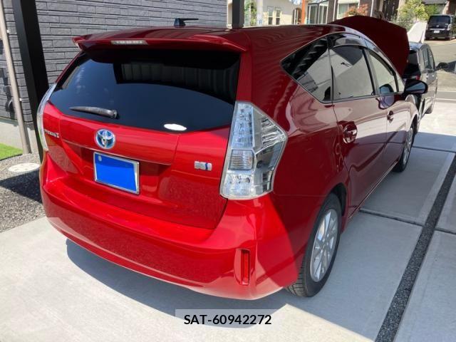 Toyota PRIUS ALPHA 2013-07 8316578-5