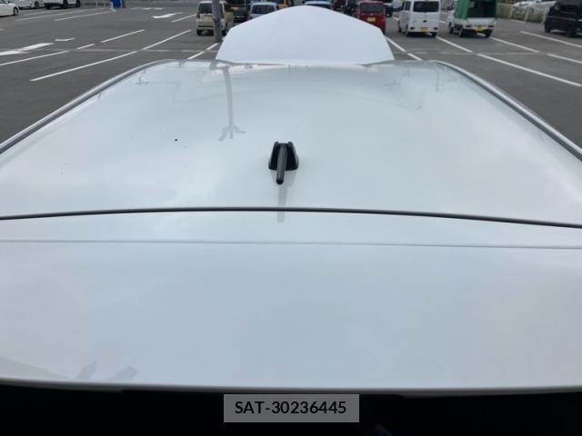 Toyota PRIUS ALPHA 2018-11 8316561-12