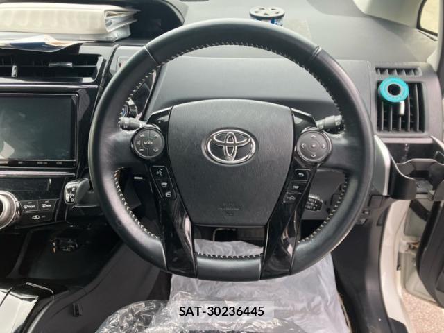 Toyota PRIUS ALPHA 2018-11 8316561-17