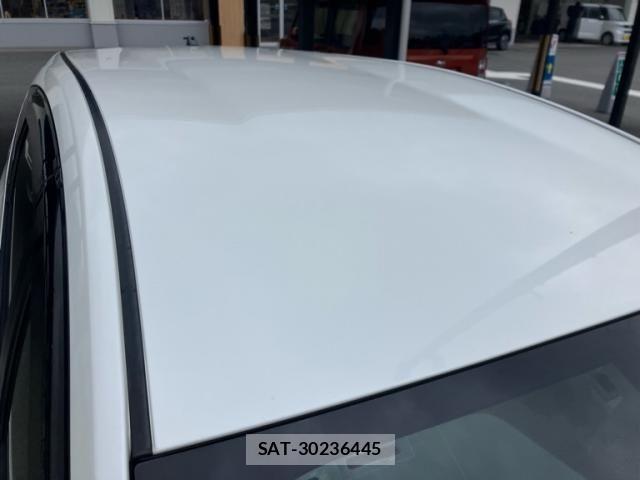 Toyota PRIUS ALPHA 2018-11 8316561-5