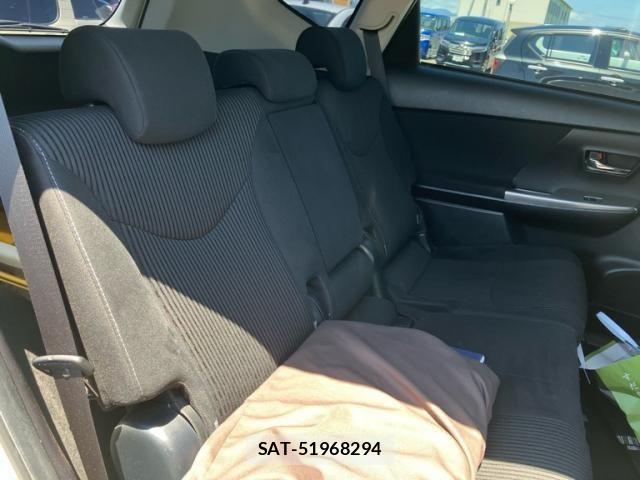 Toyota PRIUS ALPHA 2015-02 8316565-14