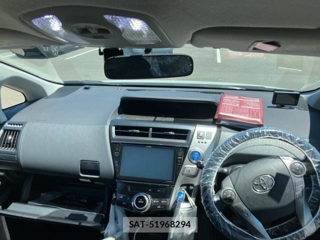 Toyota PRIUS ALPHA 2015-02 8316565-15