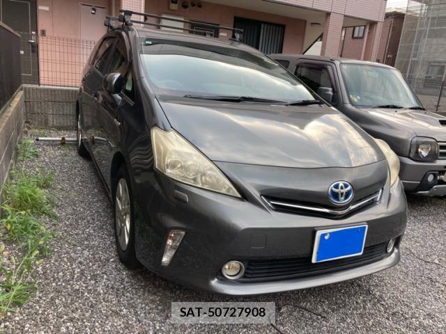 Toyota PRIUS ALPHA 2013-12 8316580-0
