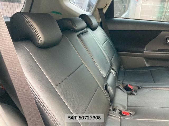 Toyota PRIUS ALPHA 2013-12 8316580-13