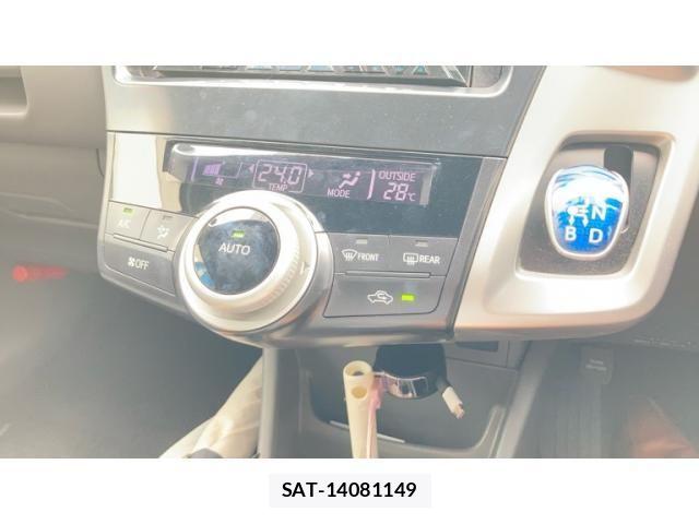 Toyota PRIUS ALPHA 2011-12 8316593-16