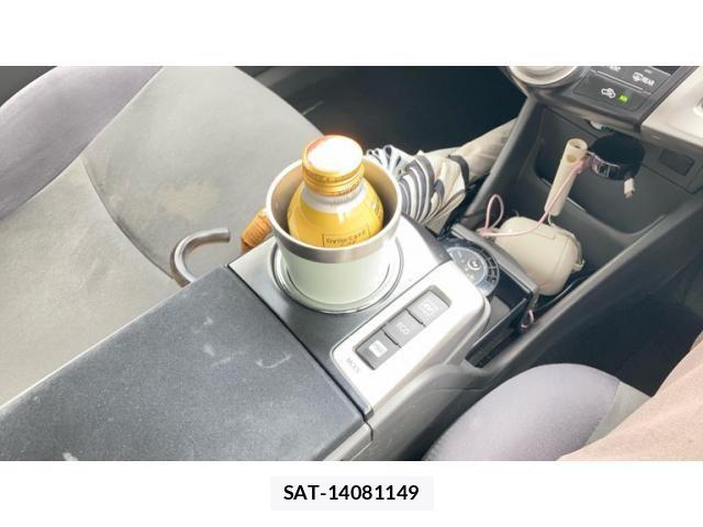 Toyota PRIUS ALPHA 2011-12 8316593-18