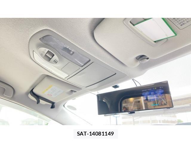 Toyota PRIUS ALPHA 2011-12 8316593-21