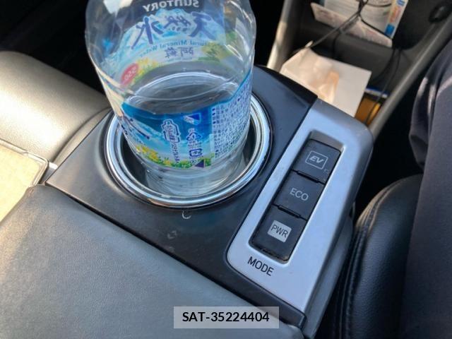 Toyota PRIUS ALPHA 2013-10 8316579-27