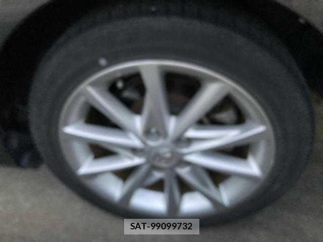 Toyota PRIUS ALPHA 2013-03 8316570-6