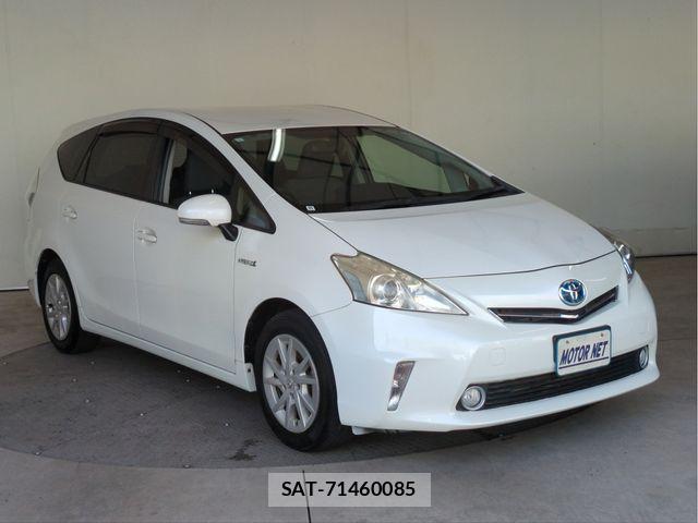 Toyota PRIUS ALPHA 2013-05 8316577-15