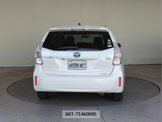 Toyota PRIUS ALPHA 2013-05 8316577-17