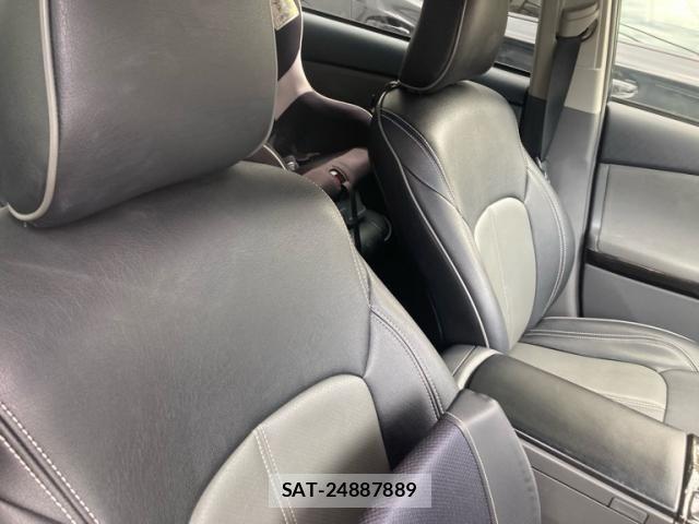Toyota PRIUS ALPHA 2013-05 8337515-11