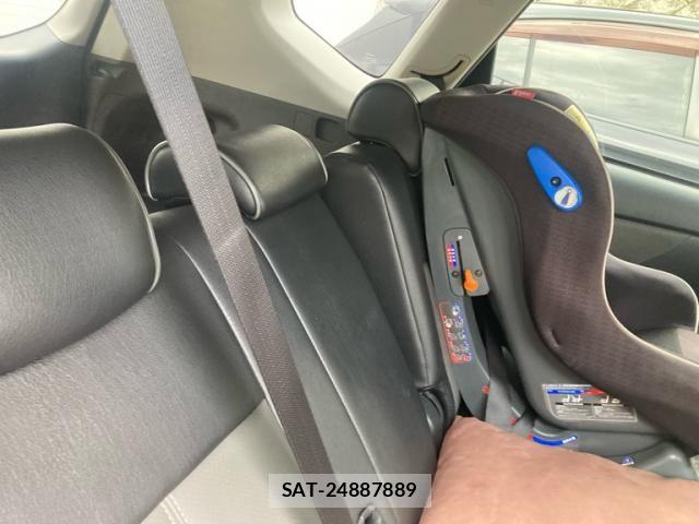 Toyota PRIUS ALPHA 2013-05 8337515-12