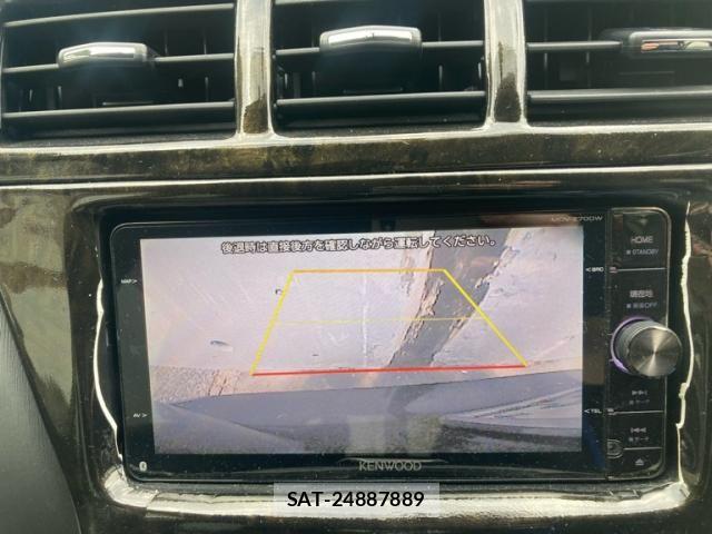 Toyota PRIUS ALPHA 2013-05 8337515-20