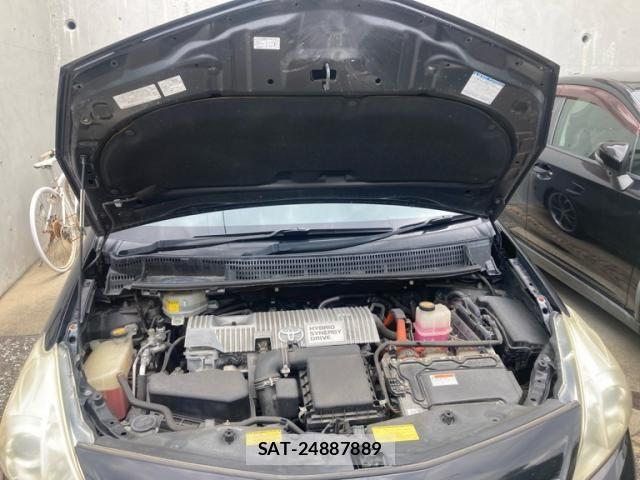 Toyota PRIUS ALPHA 2013-05 8337515-22