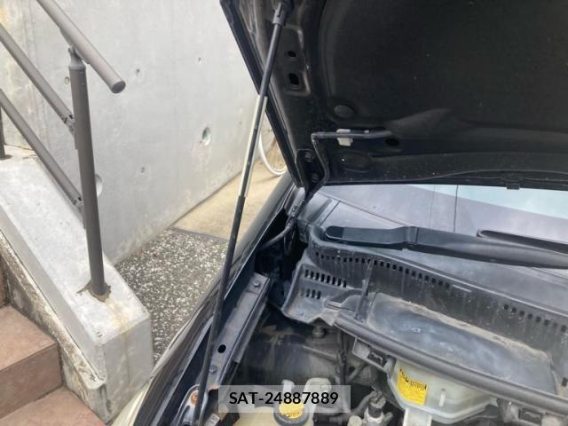 Toyota PRIUS ALPHA 2013-05 8337515-23