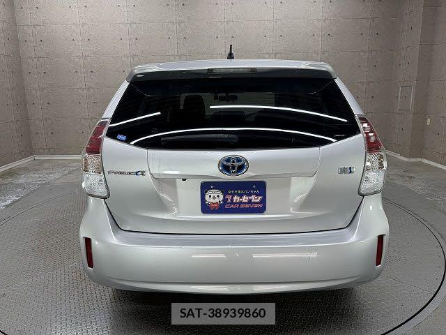 Toyota PRIUS ALPHA 2015-07 8337498-4