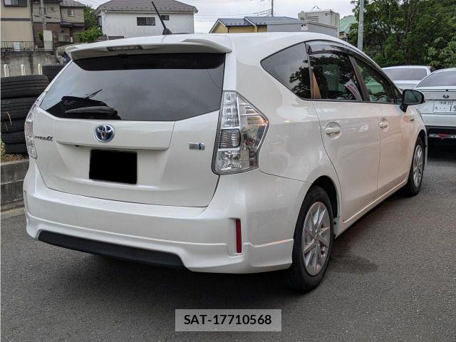 Toyota PRIUS ALPHA 2012-08 8337501-3