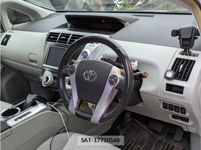 Toyota PRIUS ALPHA 2012-08 8337501-6