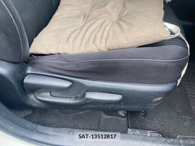 Toyota PRIUS ALPHA 2015-07 8337504-13