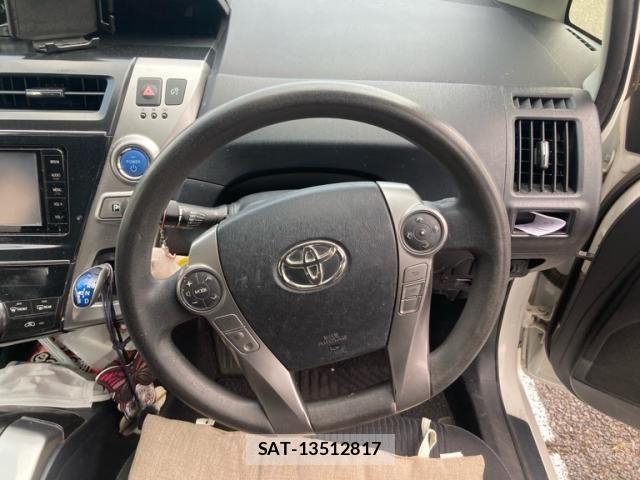 Toyota PRIUS ALPHA 2015-07 8337504-15