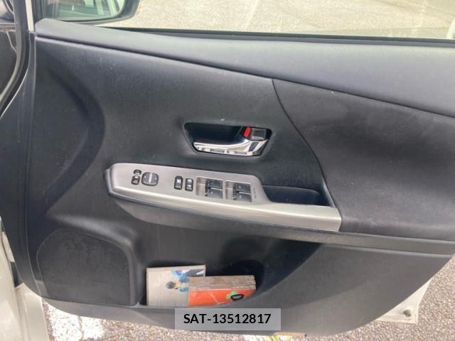 Toyota PRIUS ALPHA 2015-07 8337504-17