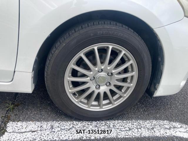 Toyota PRIUS ALPHA 2015-07 8337504-6