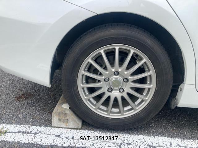 Toyota PRIUS ALPHA 2015-07 8337504-7