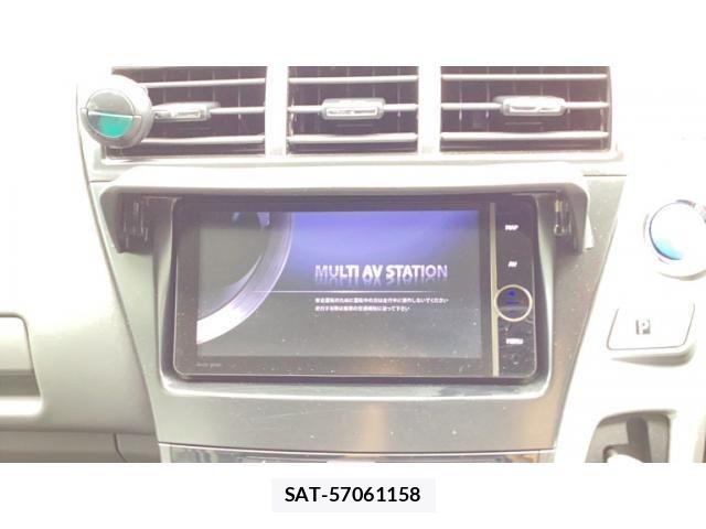 Toyota PRIUS ALPHA 2013-03 8337512-9