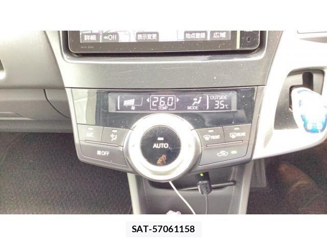Toyota PRIUS ALPHA 2013-03 8337512-12