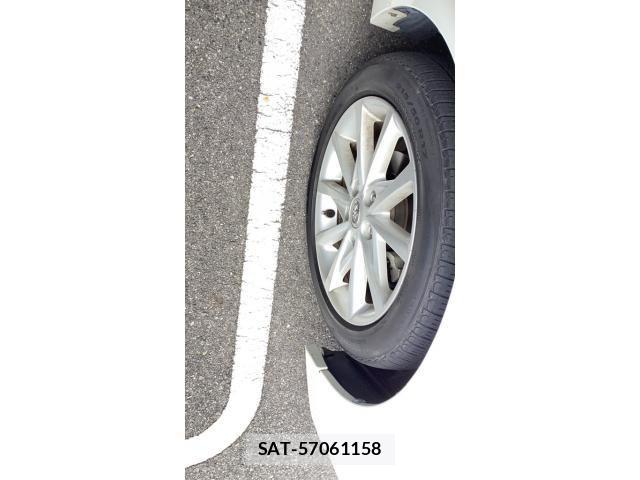 Toyota PRIUS ALPHA 2013-03 8337512-5