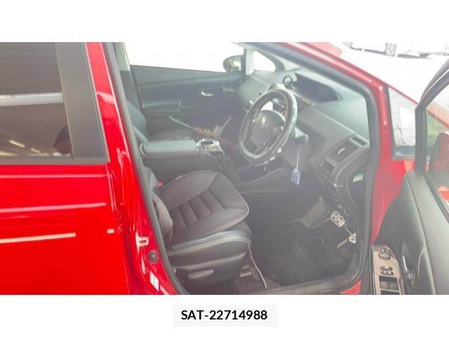 Toyota PRIUS ALPHA 2015-07 8337509-10