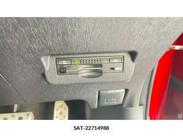 Toyota PRIUS ALPHA 2015-07 8337509-15