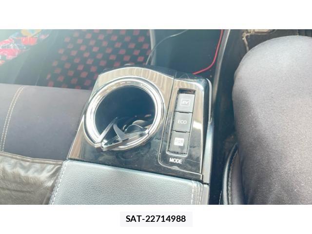 Toyota PRIUS ALPHA 2015-07 8337509-25