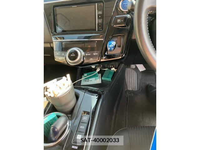 Toyota PRIUS ALPHA 2018-11 8337496-11