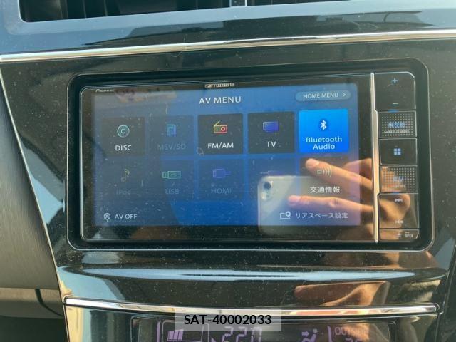 Toyota PRIUS ALPHA 2018-11 8337496-13