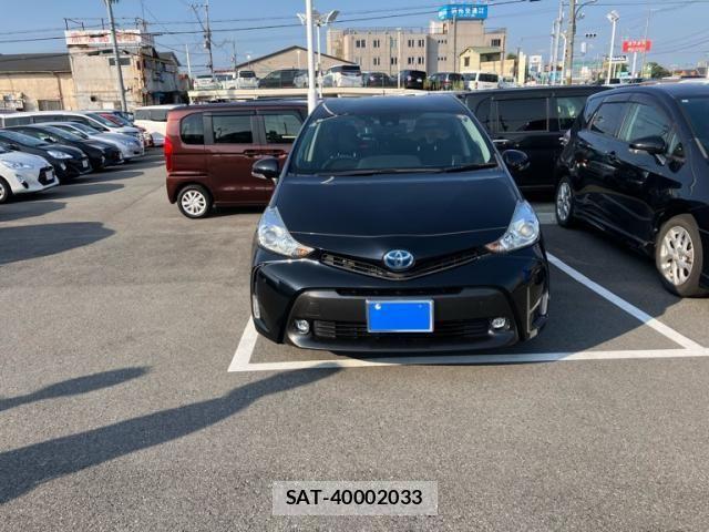 Toyota PRIUS ALPHA 2018-11 8337496-1