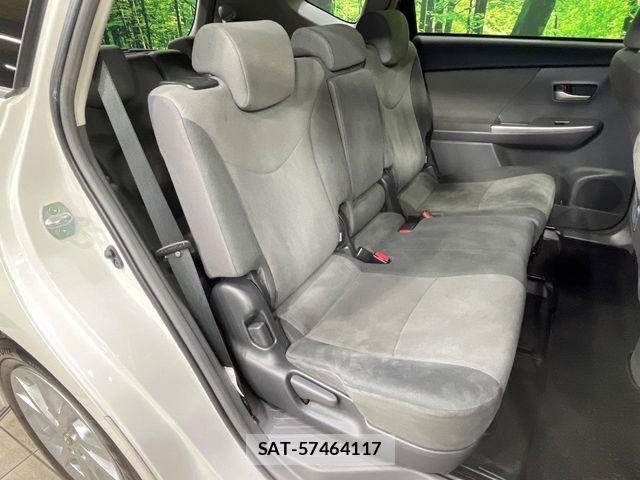 Toyota PRIUS ALPHA 2013-03 8337503-8