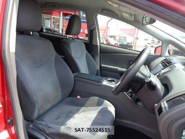 Toyota PRIUS ALPHA 2013-06 8337511-11