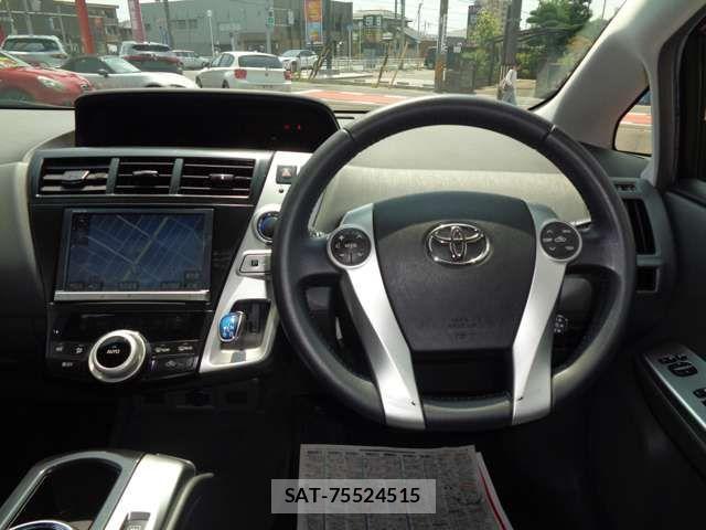 Toyota PRIUS ALPHA 2013-06 8337511-18