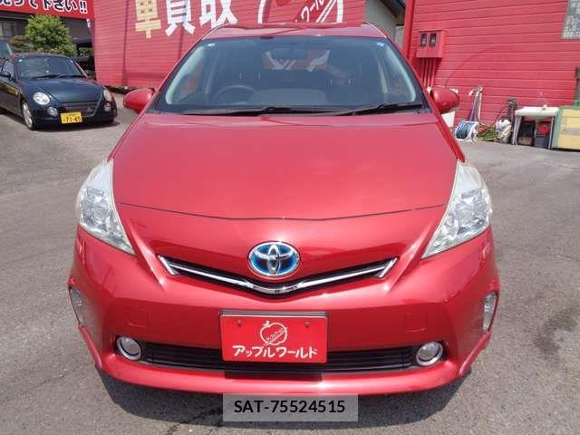 Toyota PRIUS ALPHA 2013-06 8337511-1