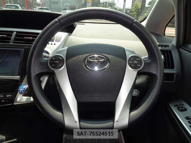 Toyota PRIUS ALPHA 2013-06 8337511-19