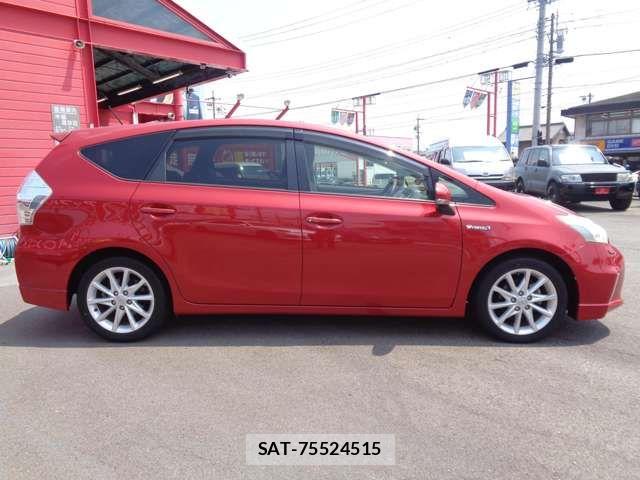 Toyota PRIUS ALPHA 2013-06 8337511-3