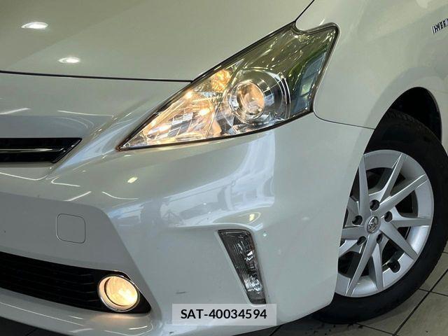 Toyota PRIUS ALPHA 2014-03 8337510-11