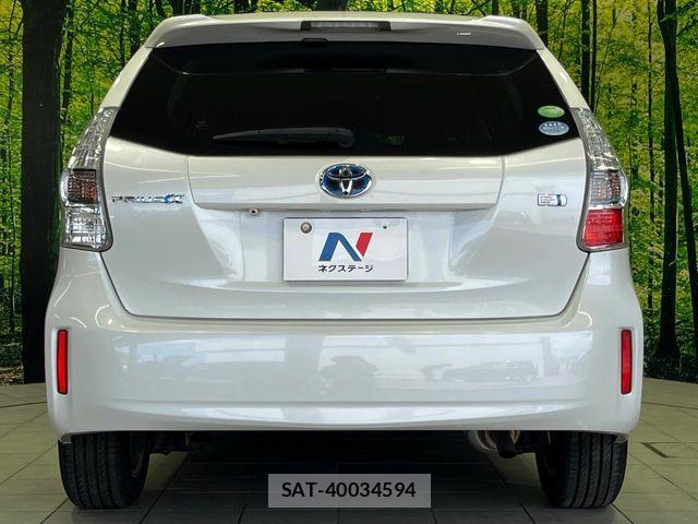Toyota PRIUS ALPHA 2014-03 8337510-14