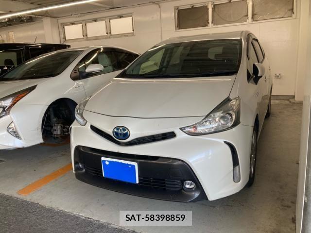 Toyota PRIUS ALPHA 2018-11 8337497-0