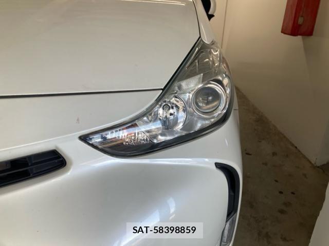 Toyota PRIUS ALPHA 2018-11 8337497-12