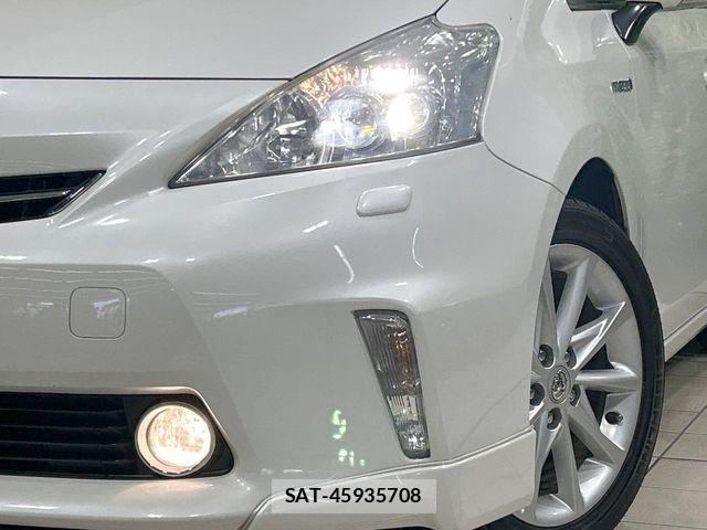 Toyota PRIUS ALPHA 2012-03 8337513-11